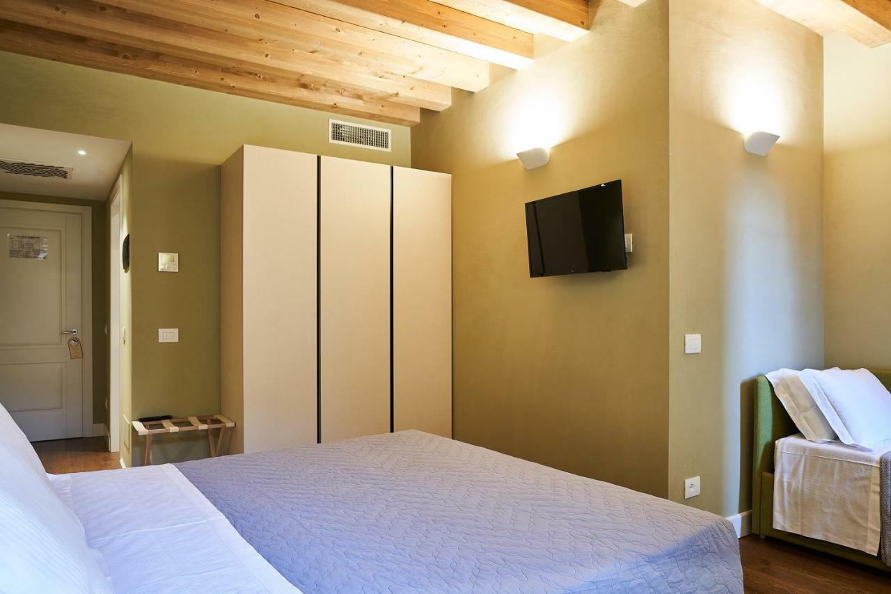 Locanda Delle Mercanzie Брешия Экстерьер фото